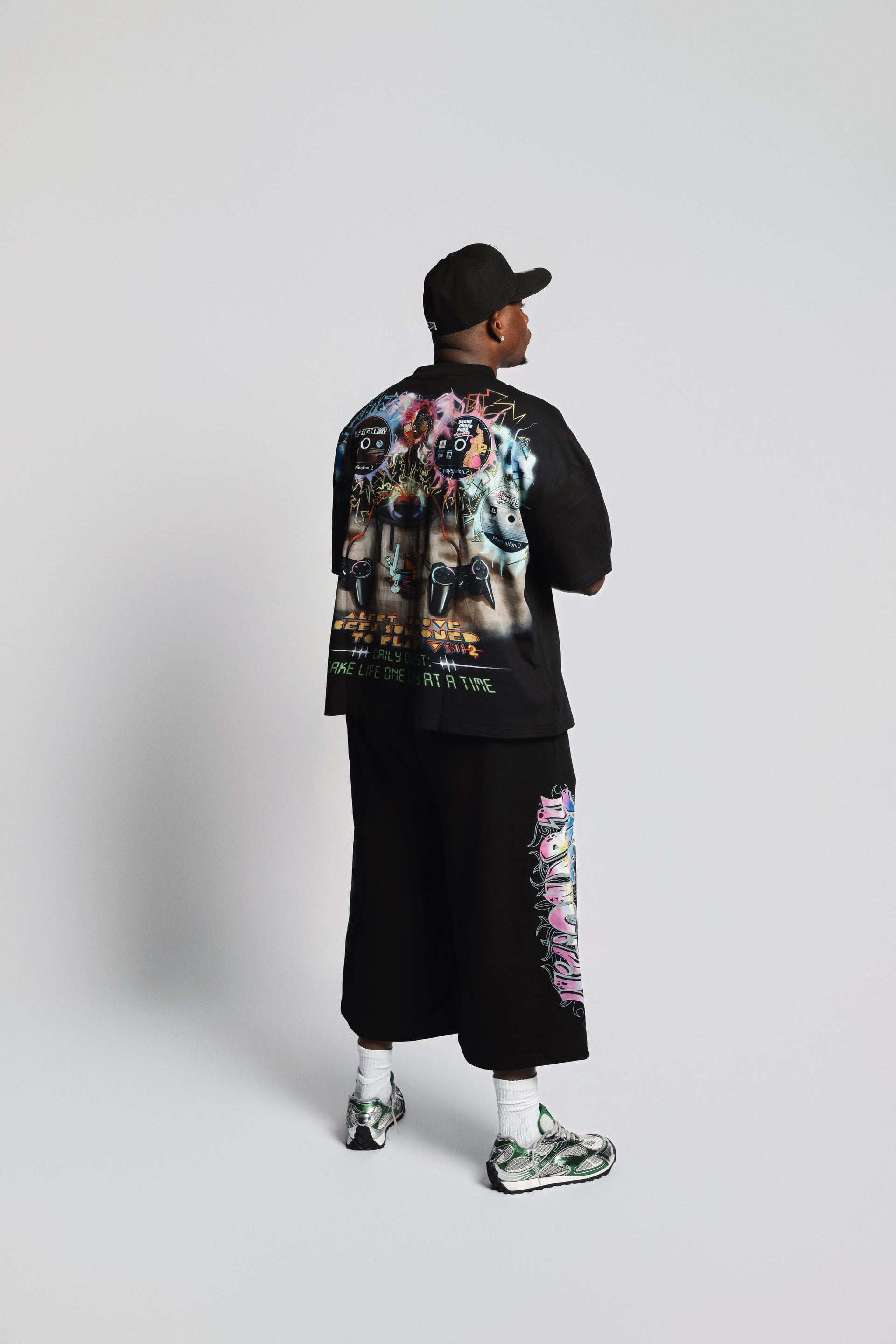 Visionary Station 2 Tee (Black)